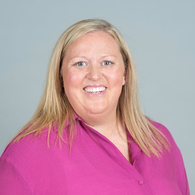Community Clinician Team Lead Olivia is deeply committed to making sure every individual feels recognised, heard and supported with the highest level of care. She brings over 25 years’ experience in healthcare, including 17 years as a Registered Nurse (RN) across aged care, disability and community nursing. She holds postgraduate qualifications in Community and Primary Health Care, along with further studies in trauma counselling and trauma-informed care.